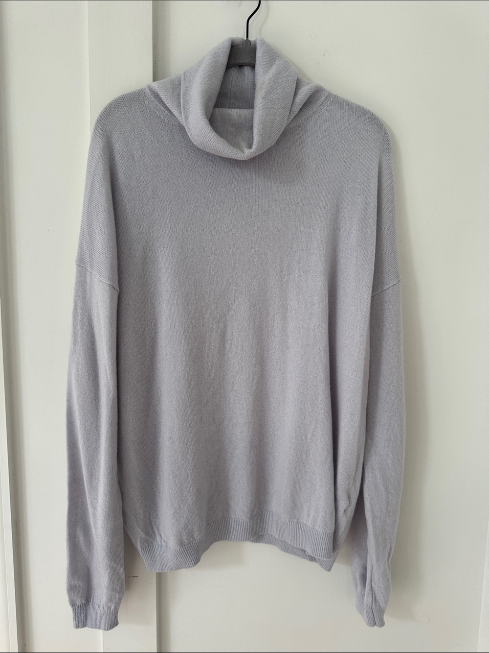 NEW Aritzia Turtleneck Sweater M